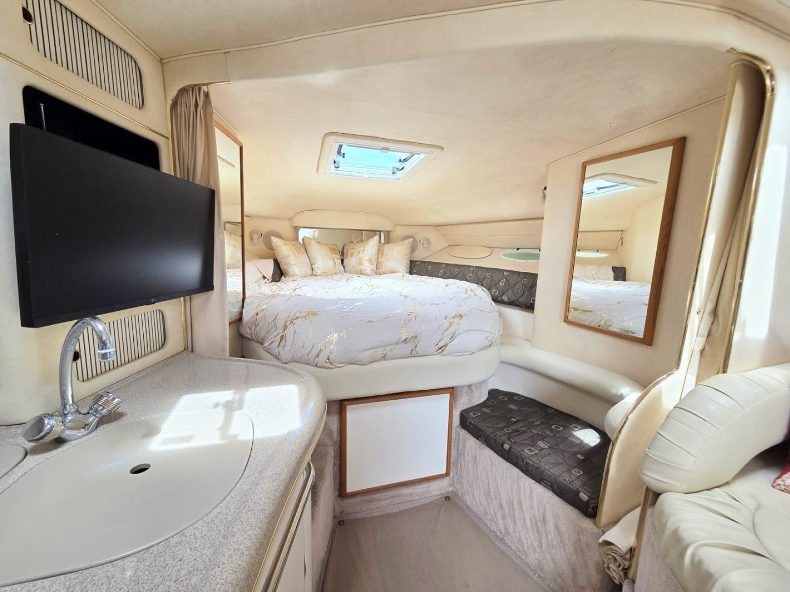 2000 Sea Ray 340 Sundancer - Photo 3