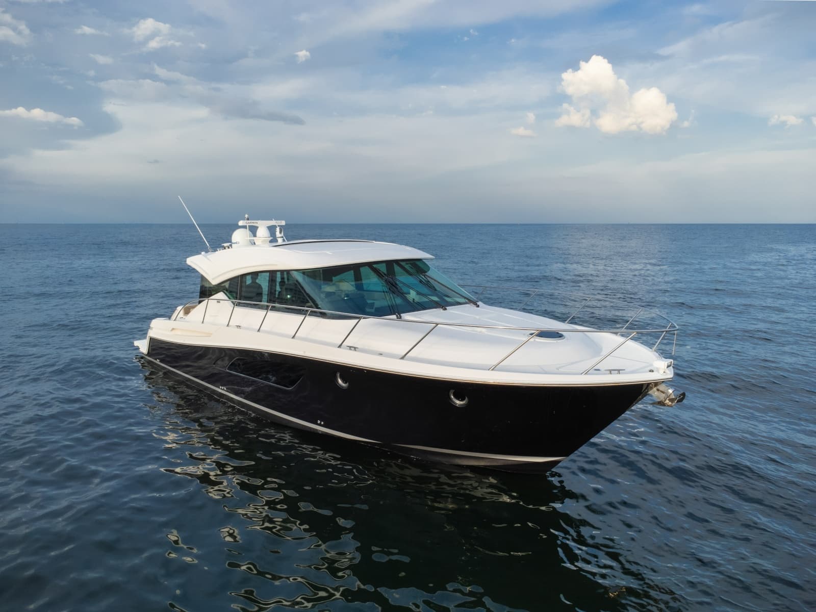 2017 Tiara Yachts C53 Coupe - Photo 37