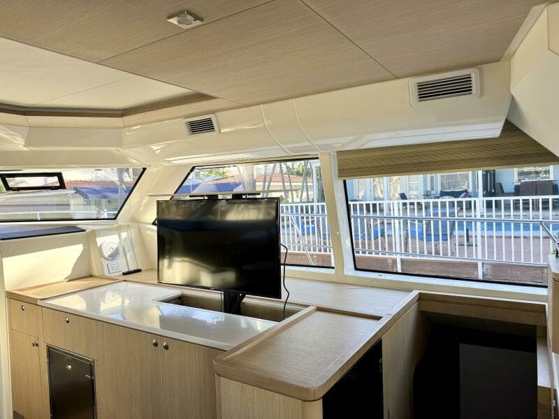 2022 Aquila Power Catamaran - Photo 10