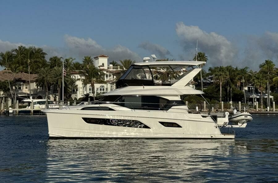 2022 Aquila Power Catamaran - Photo 1