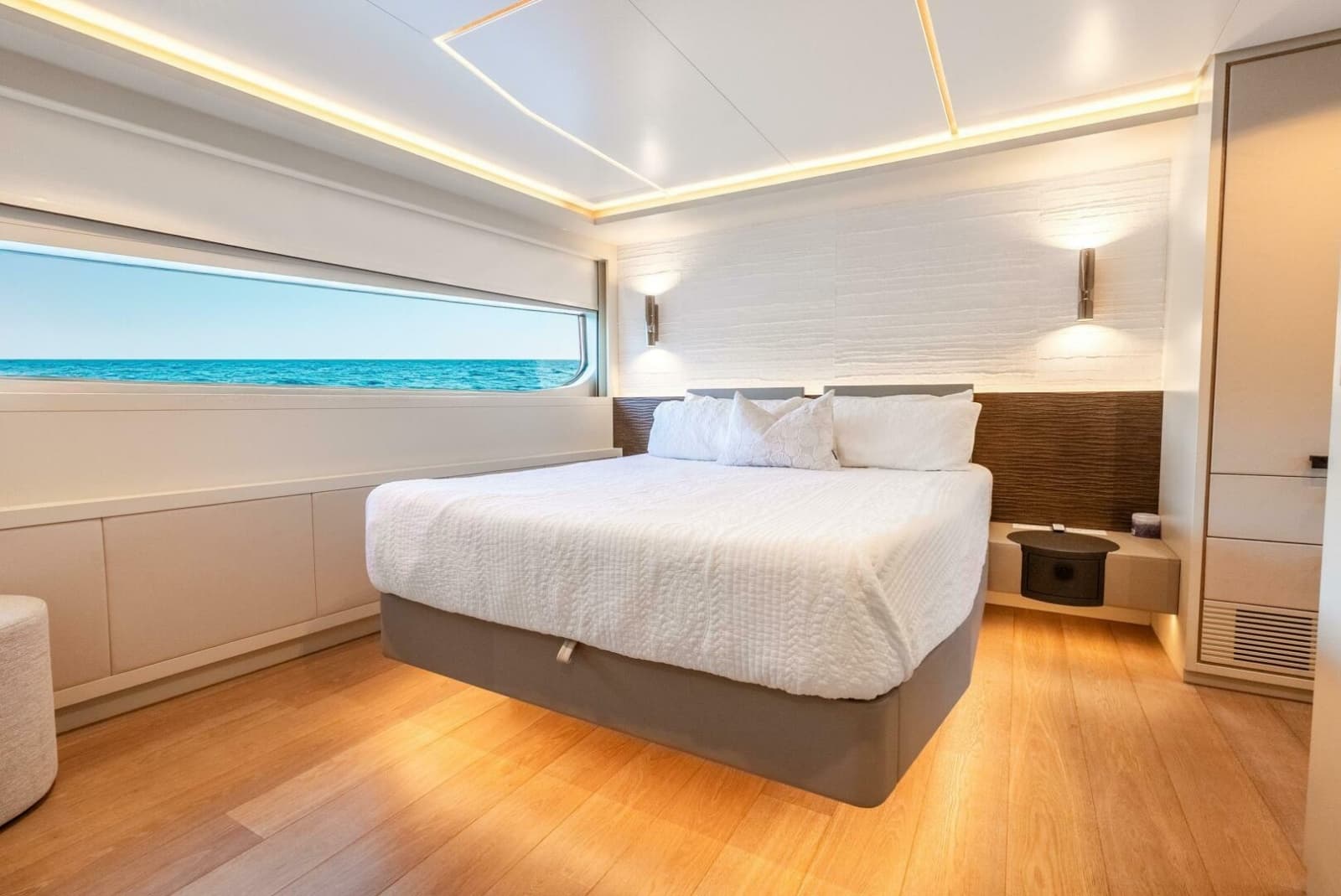 2019 Van der Valk LeVen 90 - Photo 46
