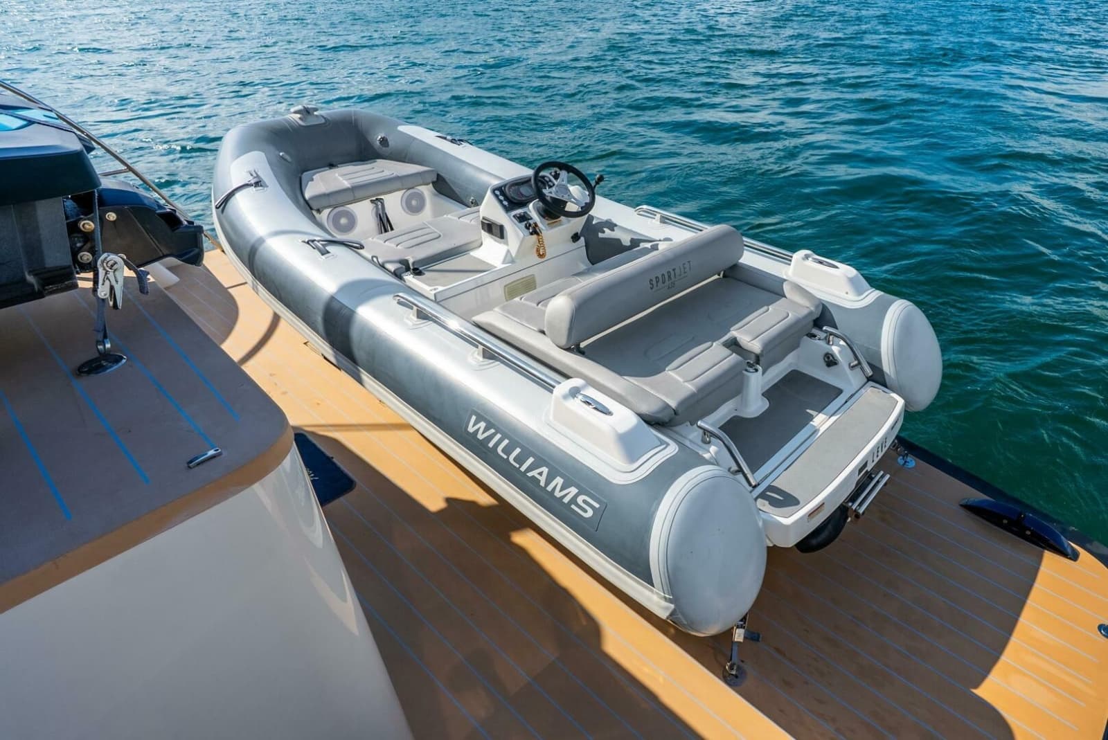 2019 Van der Valk LeVen 90 - Photo 24