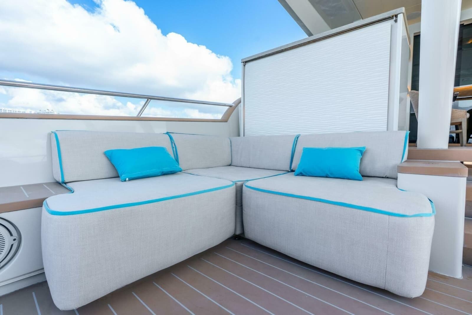 2019 Van der Valk LeVen 90 - Photo 27