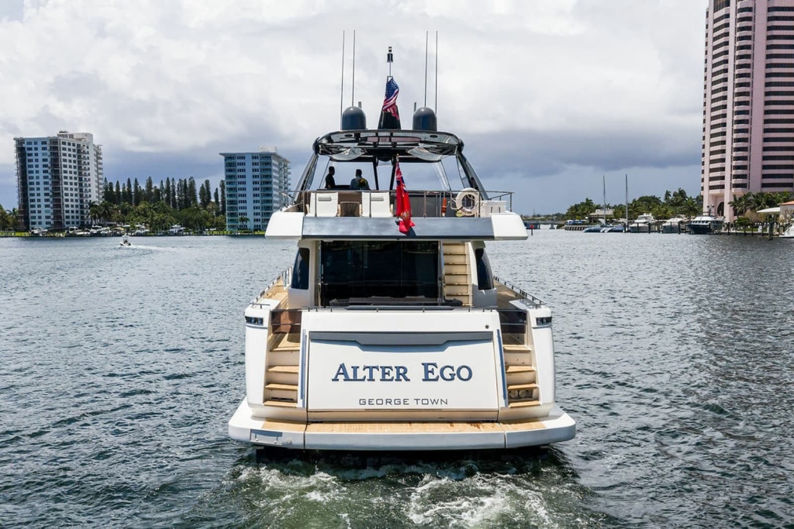 2018 Ferretti Yachts 850 Motoryacht - Photo 9