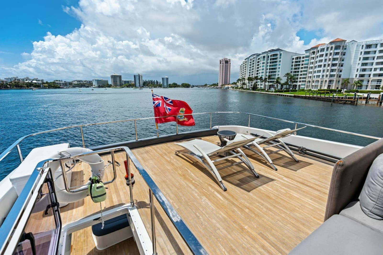 2018 Ferretti Yachts 850 Motoryacht - Photo 28