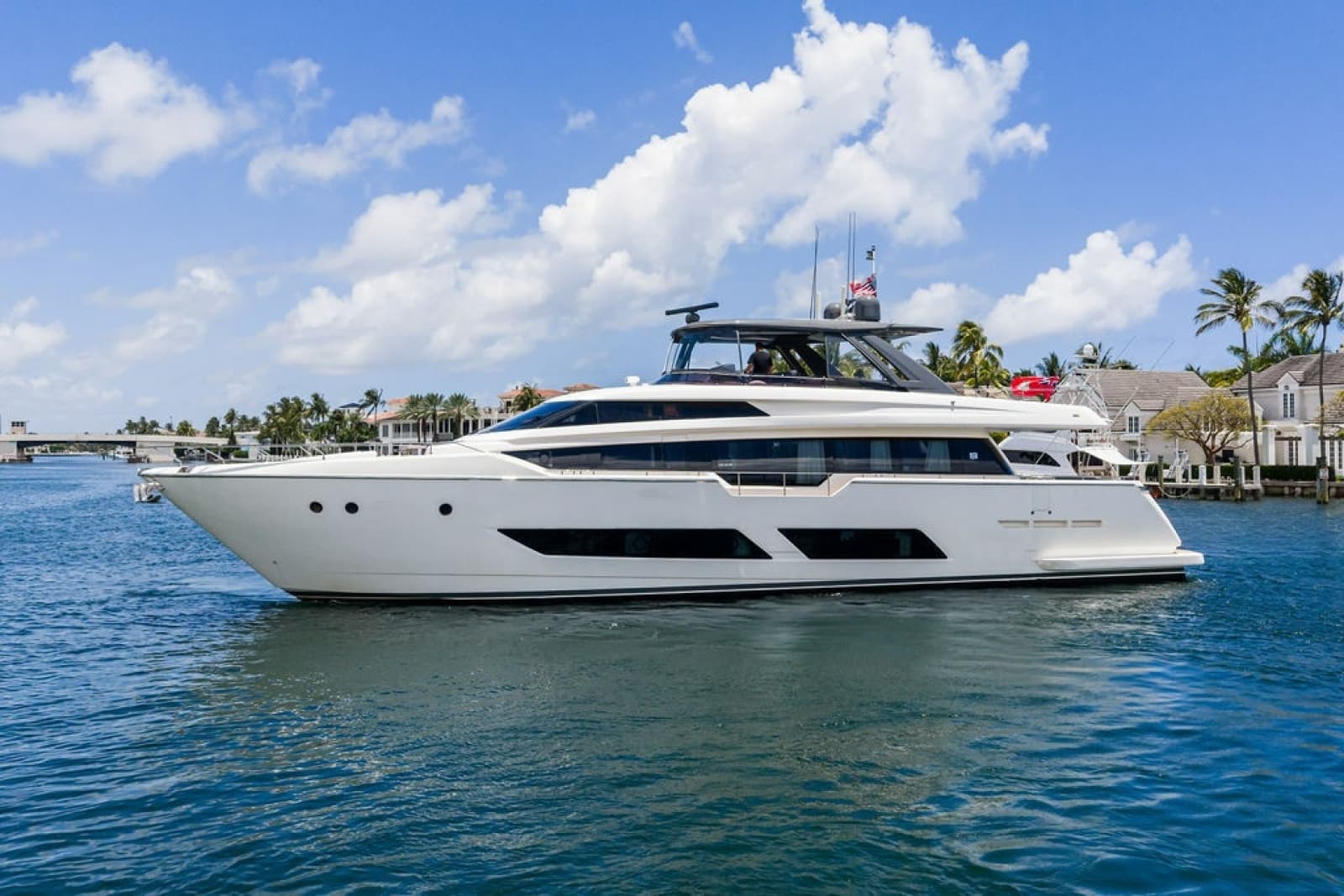 2018 Ferretti Yachts 850 Motoryacht - Photo 2