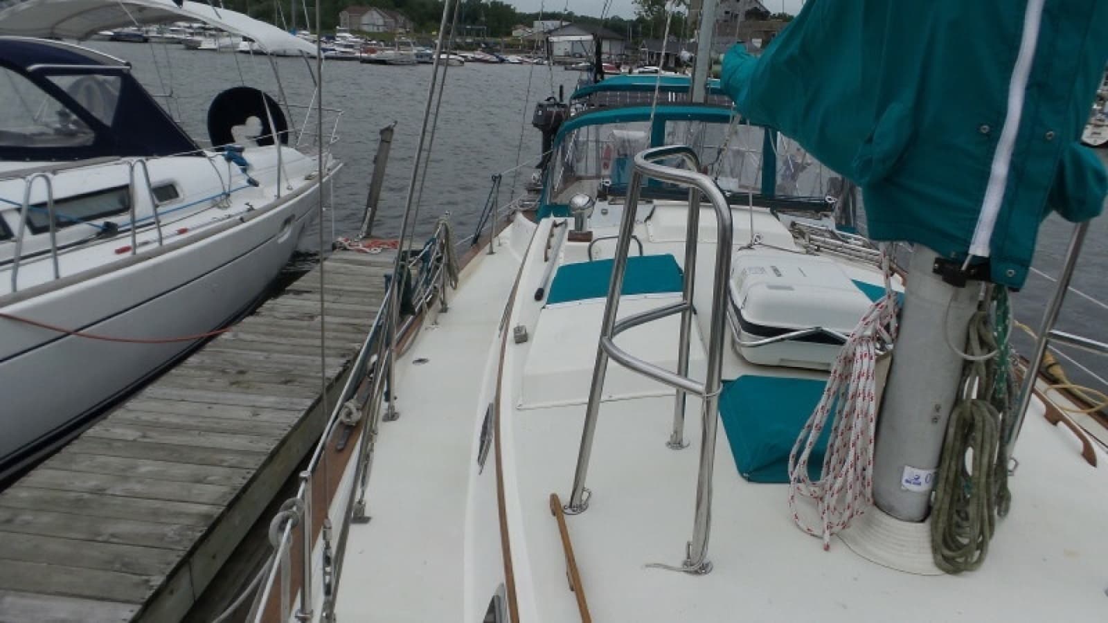 1981 Pearson 424 Ketch - Photo 4