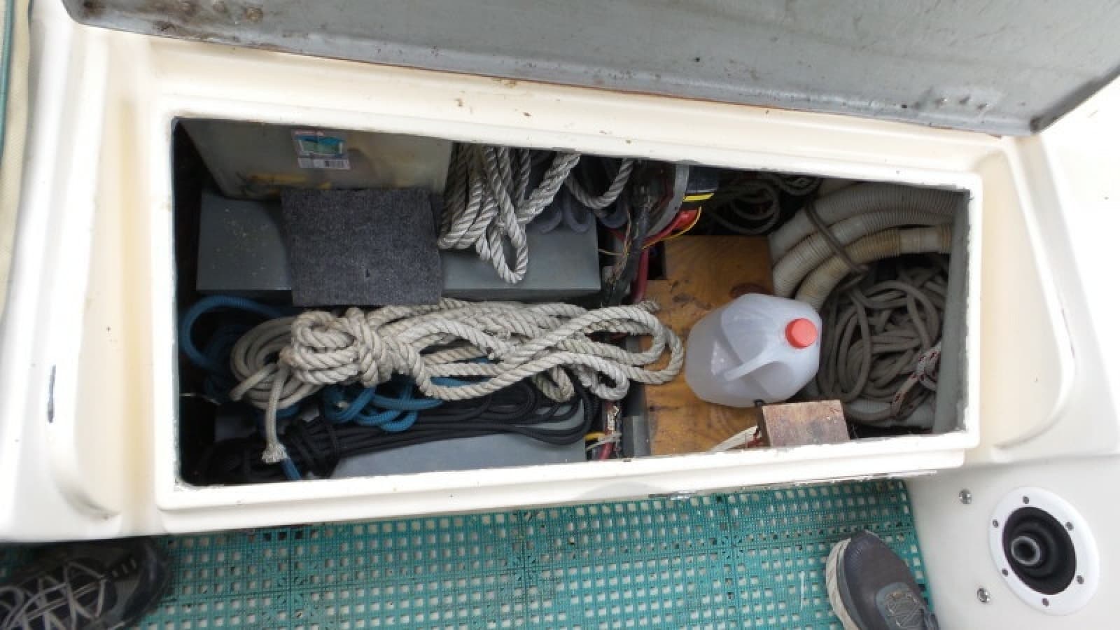 1981 Pearson 424 Ketch - Photo 23