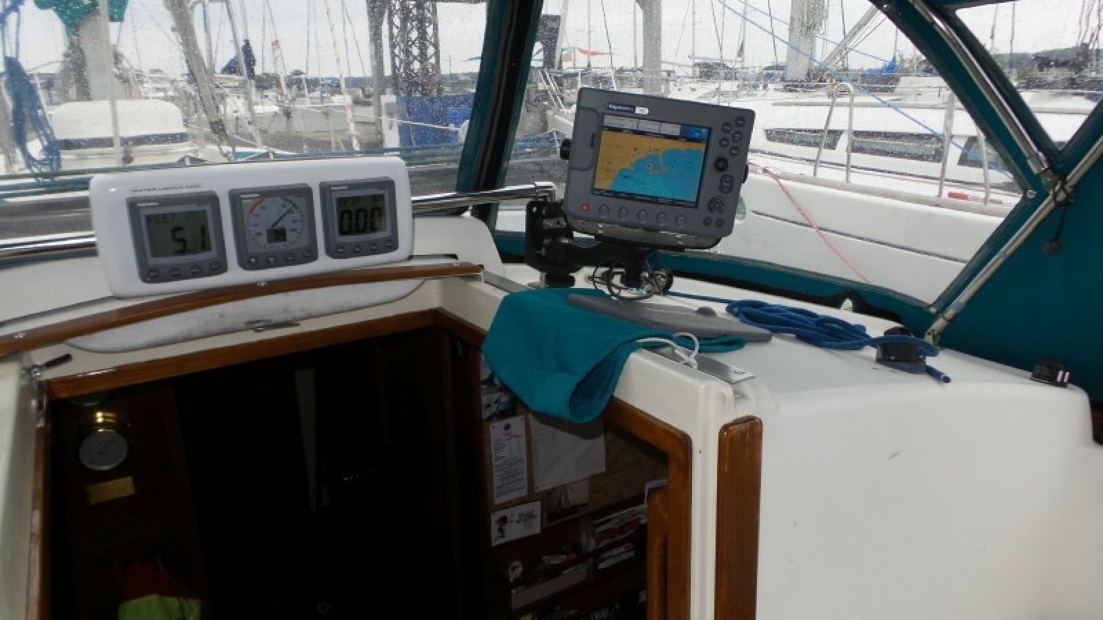 1981 Pearson 424 Ketch - Photo 26