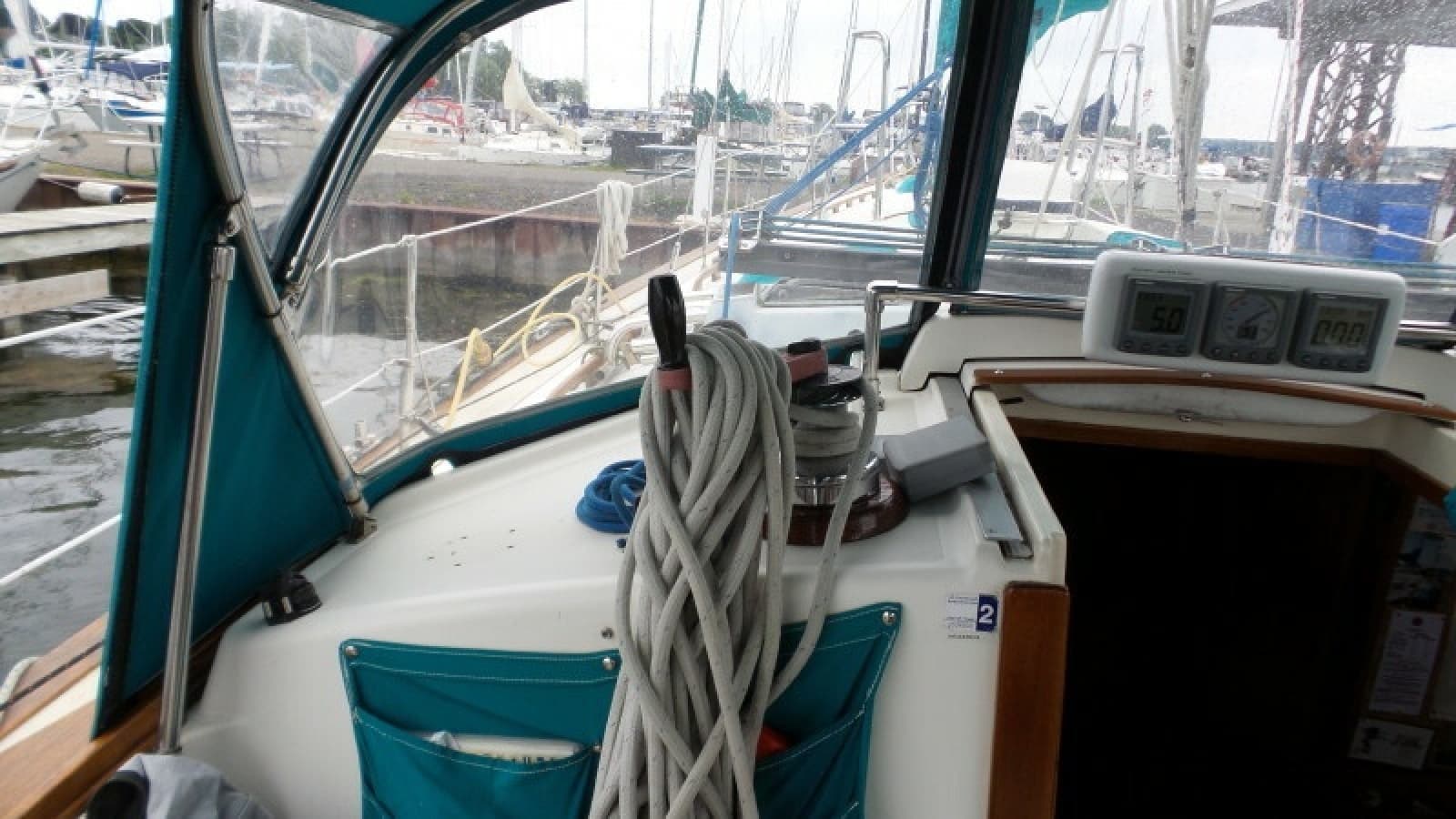 1981 Pearson 424 Ketch - Photo 25