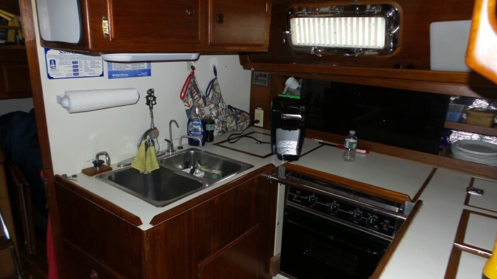 1981 Pearson 424 Ketch - Photo 50