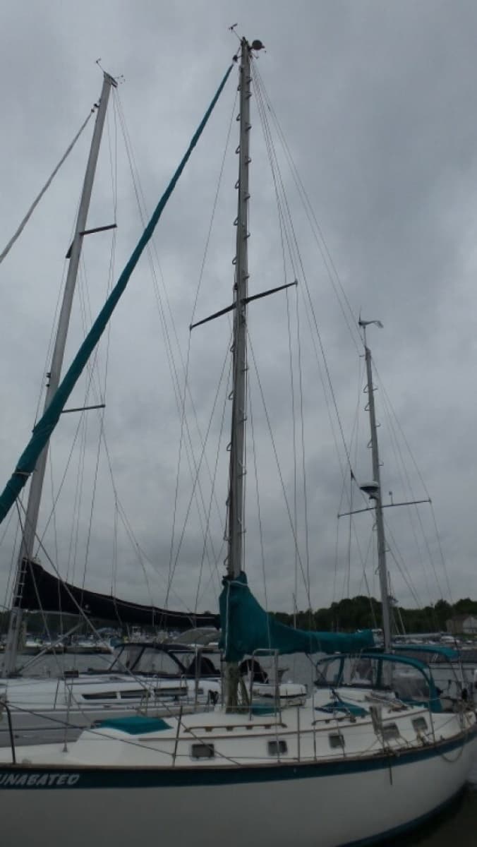 1981 Pearson 424 Ketch - Photo 30