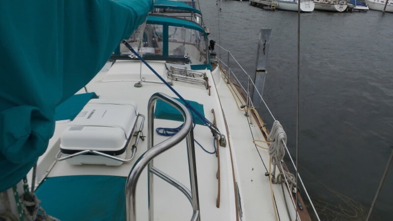 1981 Pearson 424 Ketch - Photo 14