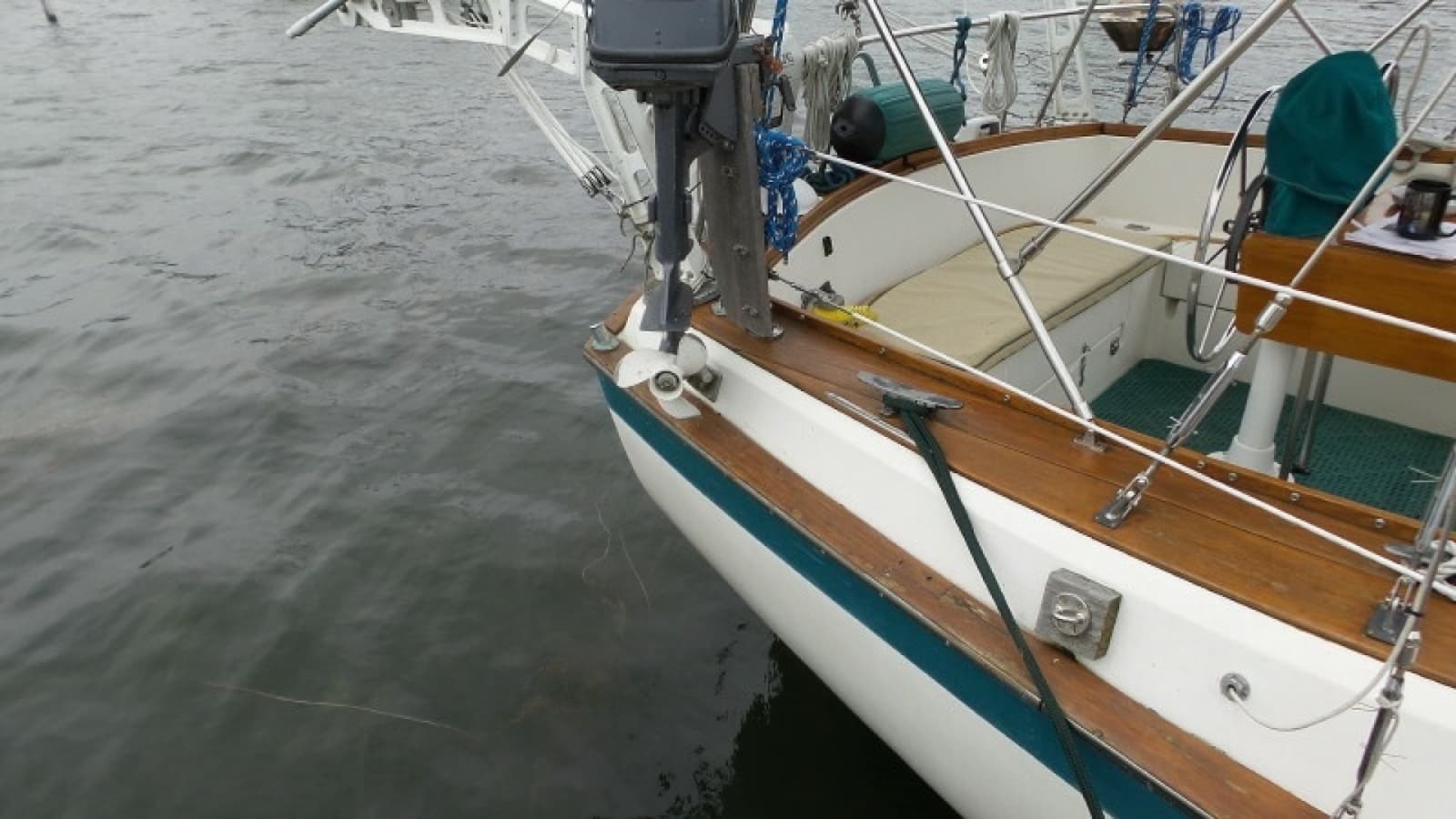 1981 Pearson 424 Ketch - Photo 10