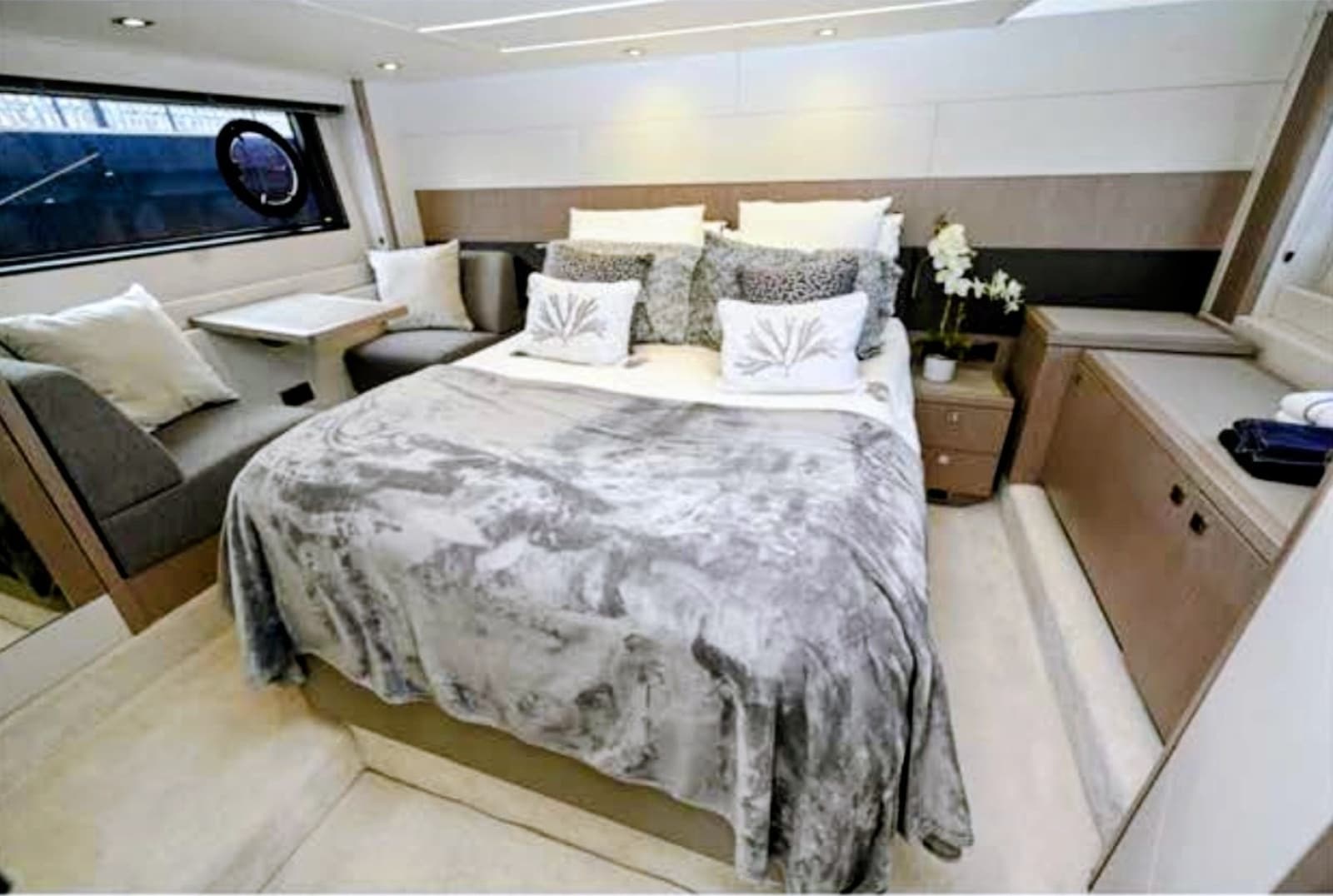 2019 Sunseeker 50 Predator - Photo 39