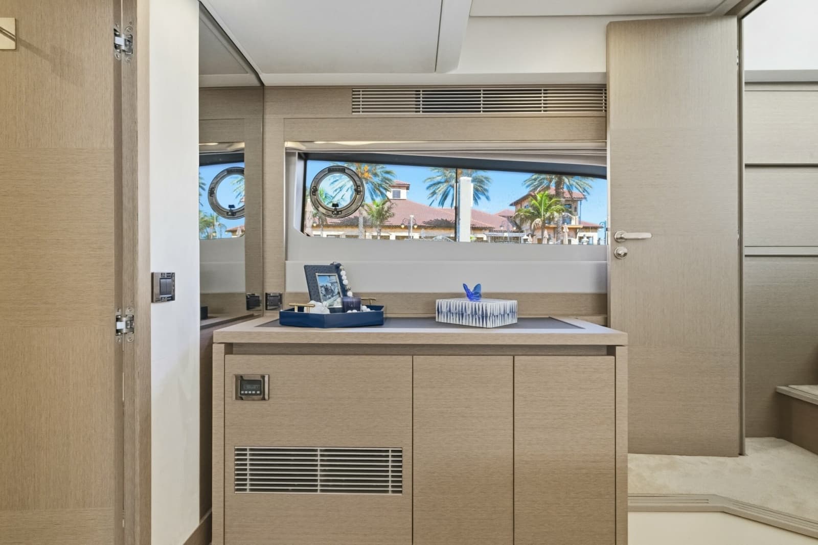 2022 Prestige 52 Fly - Photo 91