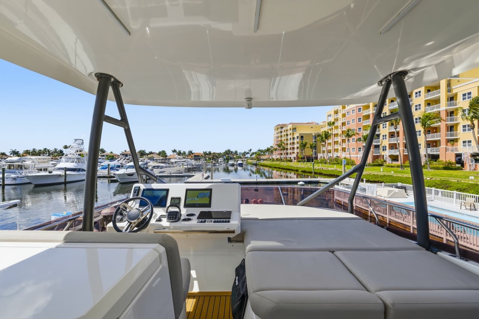 2022 Prestige 52 Fly - Photo 21