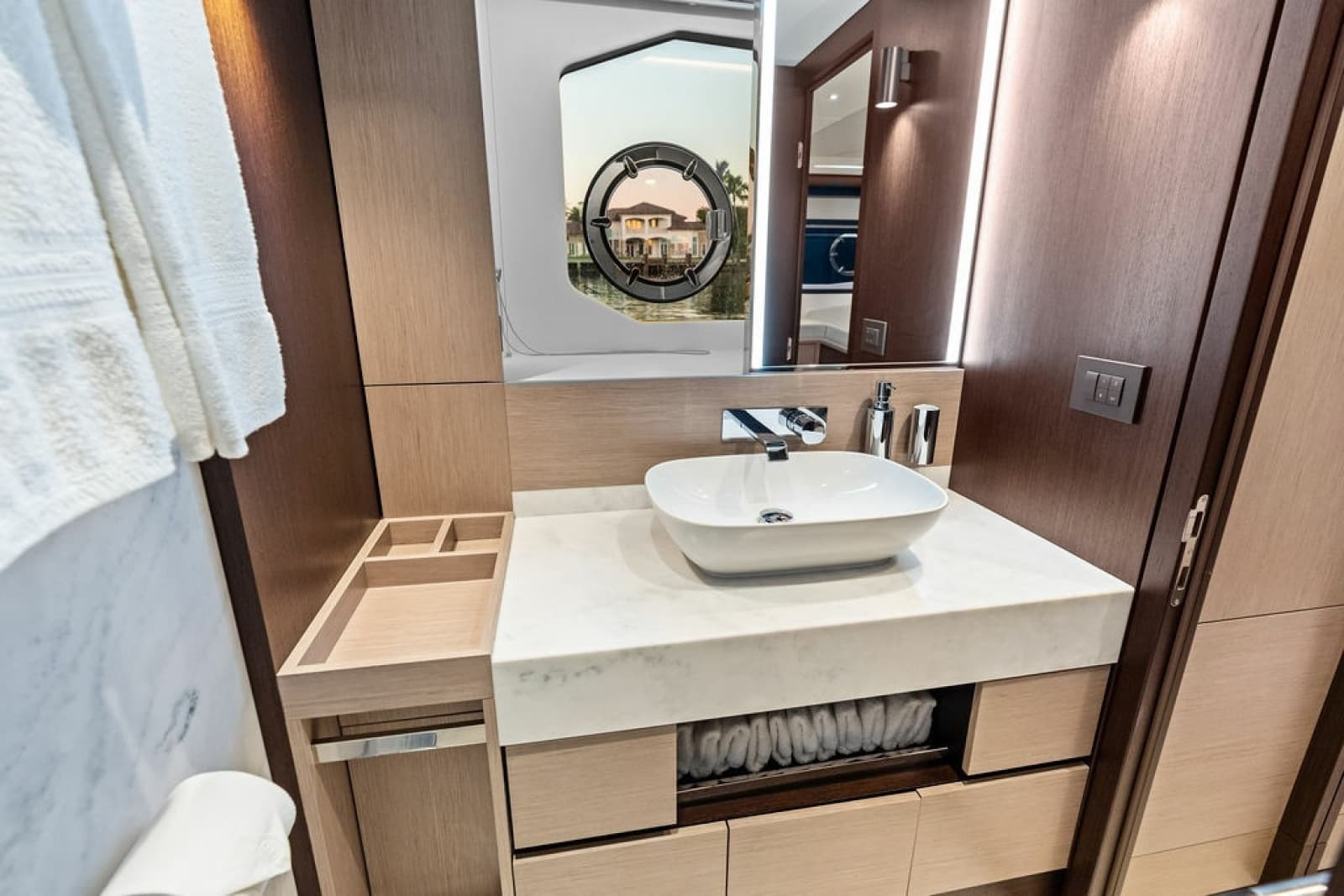 2021 Sunseeker Manhattan 68 - Photo 61