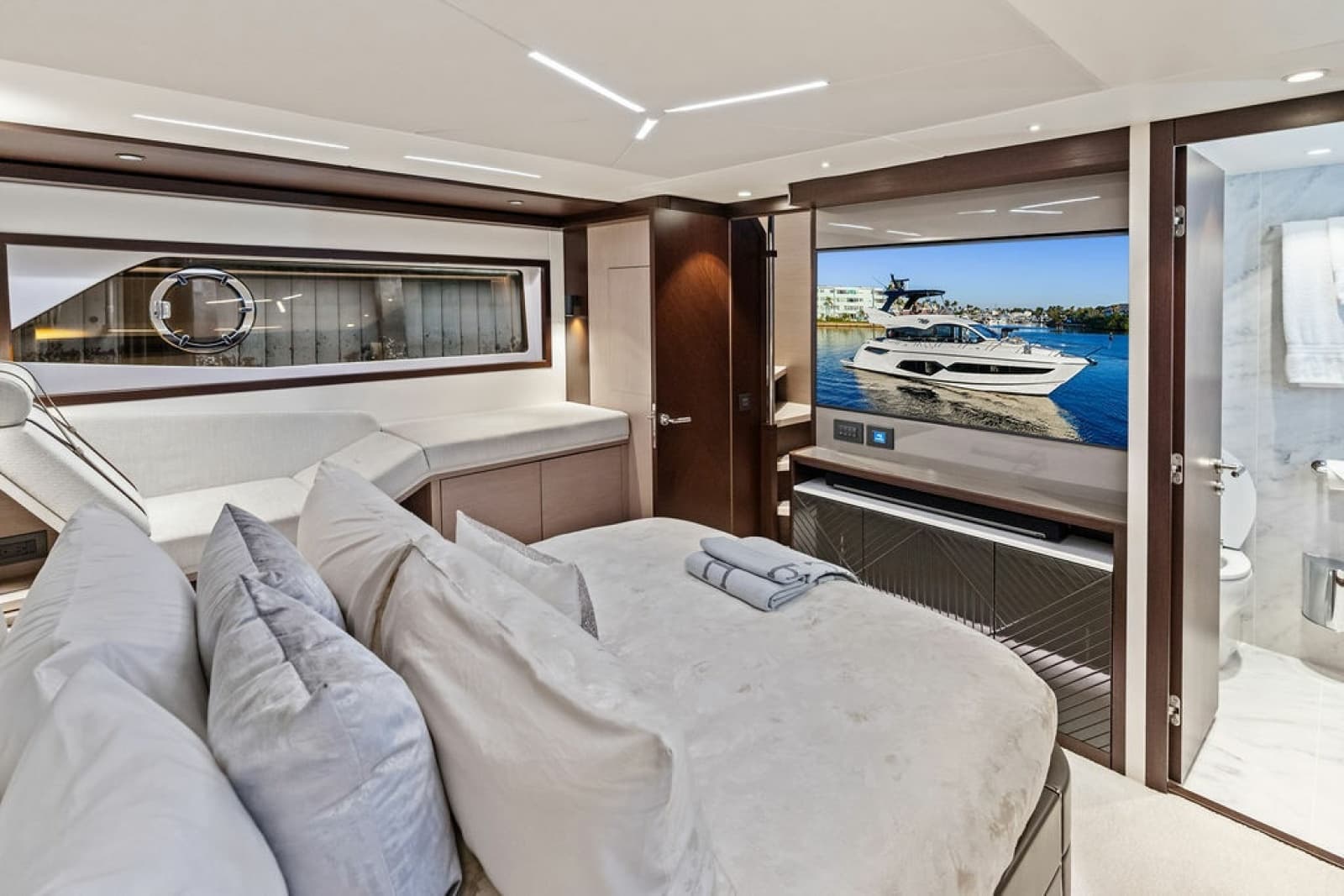 2021 Sunseeker Manhattan 68 - Photo 57