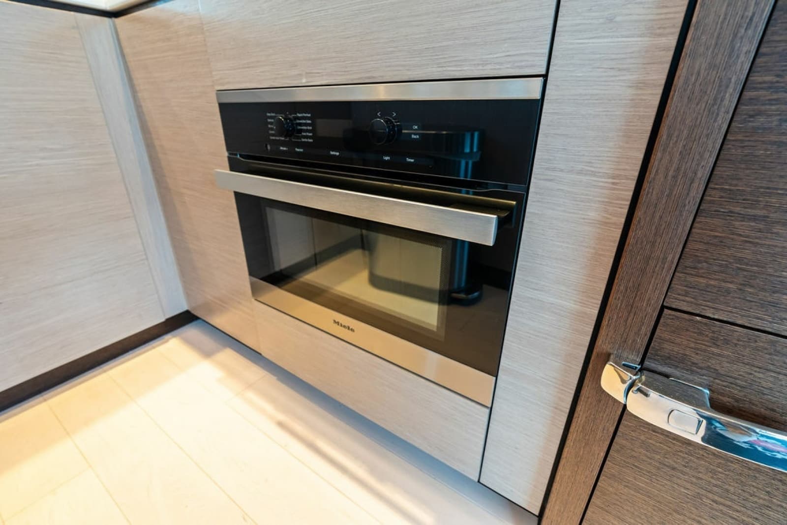 2021 Sunseeker Manhattan 68 - Photo 33