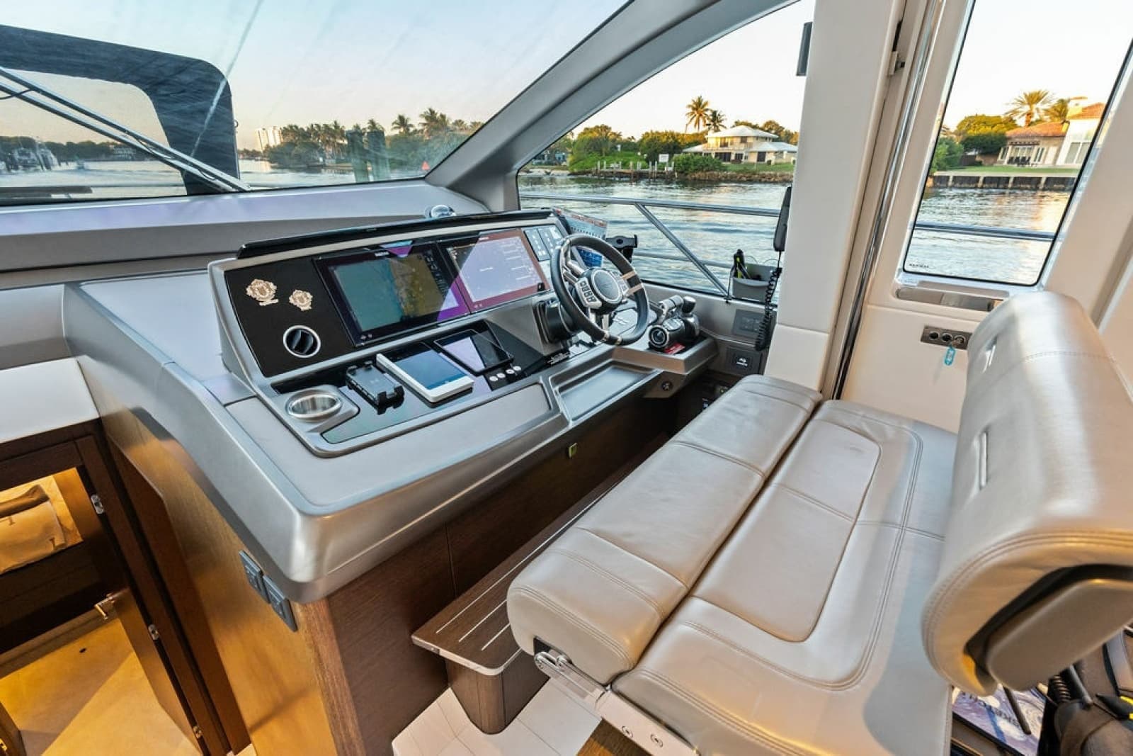 2021 Sunseeker Manhattan 68 - Photo 24