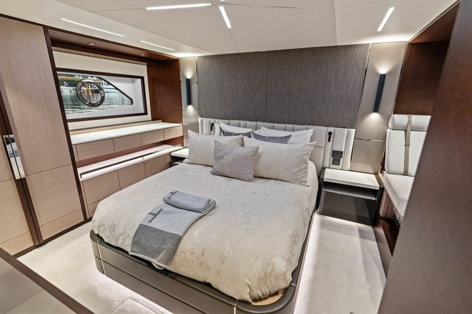 2021 Sunseeker Manhattan 68 - Photo 55