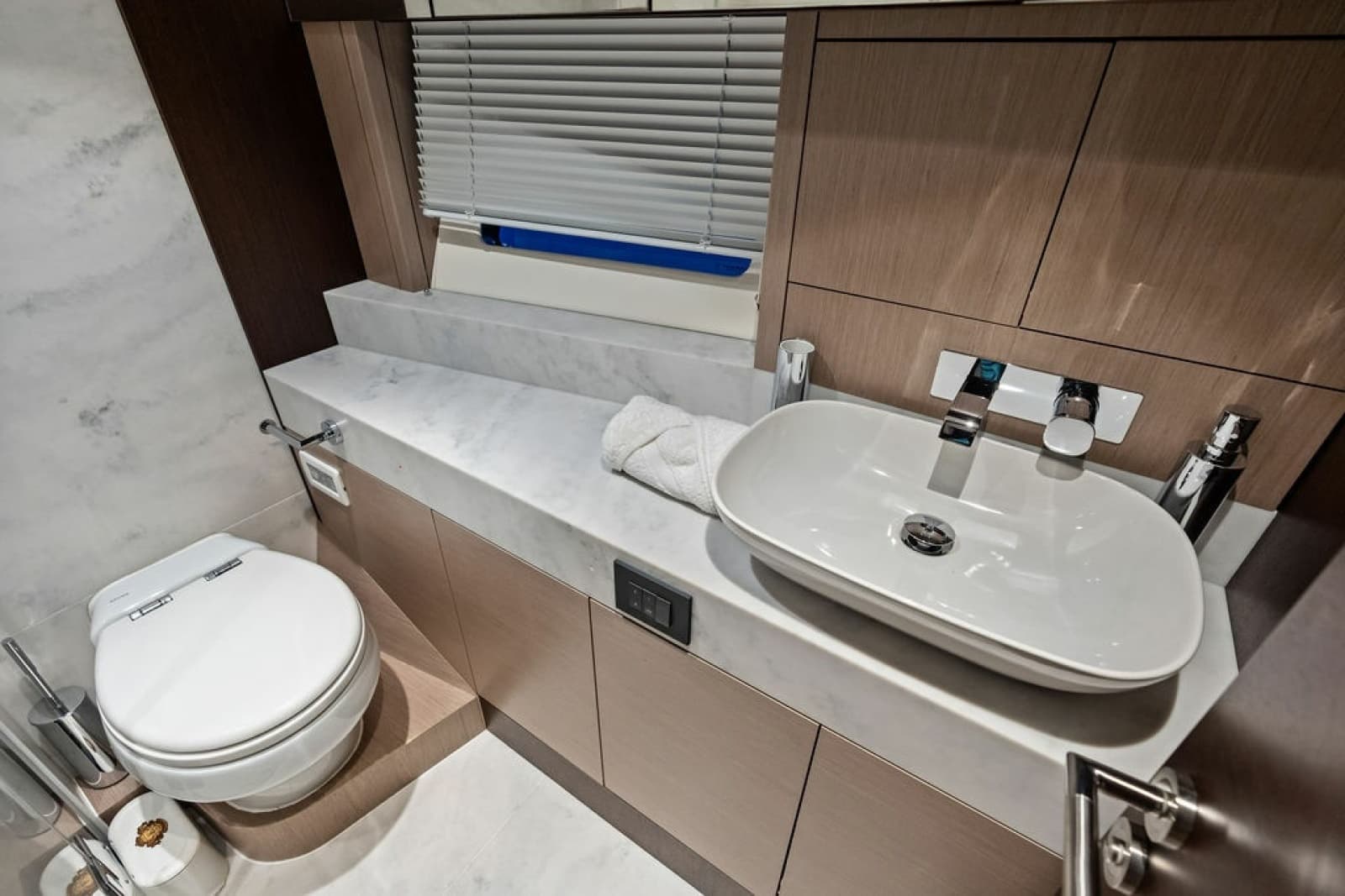 2021 Sunseeker Manhattan 68 - Photo 54