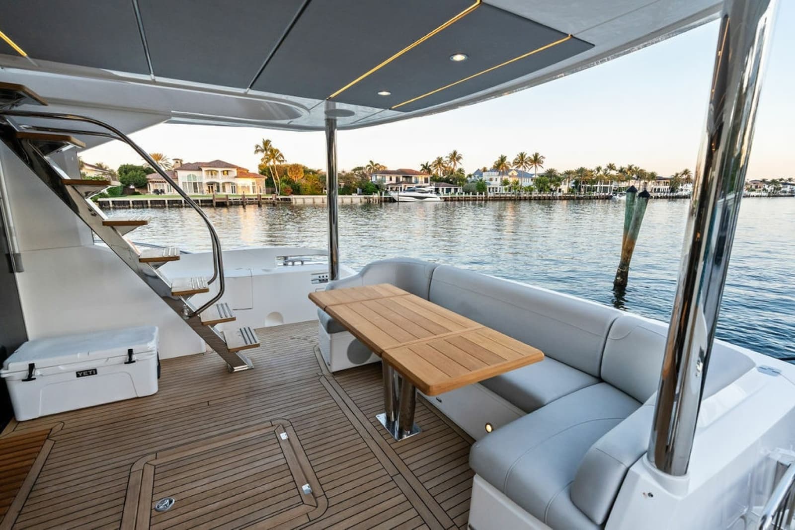 2021 Sunseeker Manhattan 68 - Photo 27