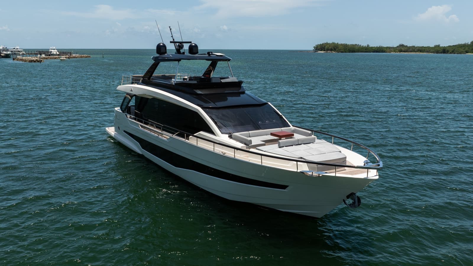 2023 Astondoa AS8 - Photo 17