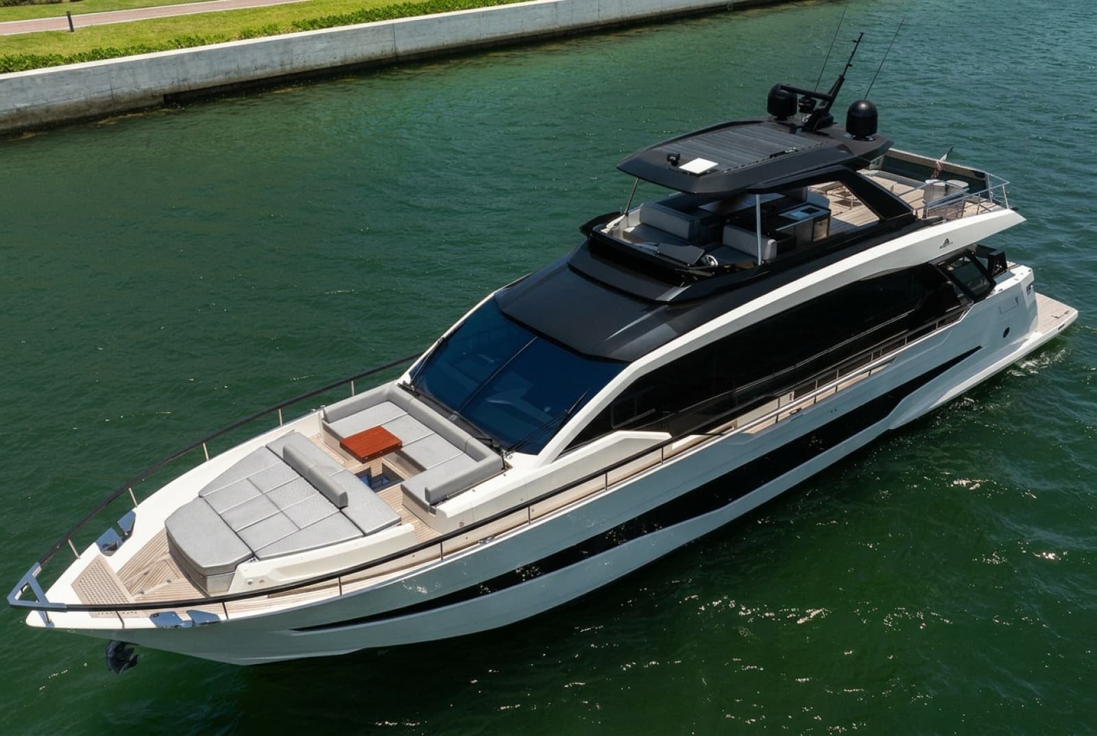 2023 Astondoa AS8 - Photo 12