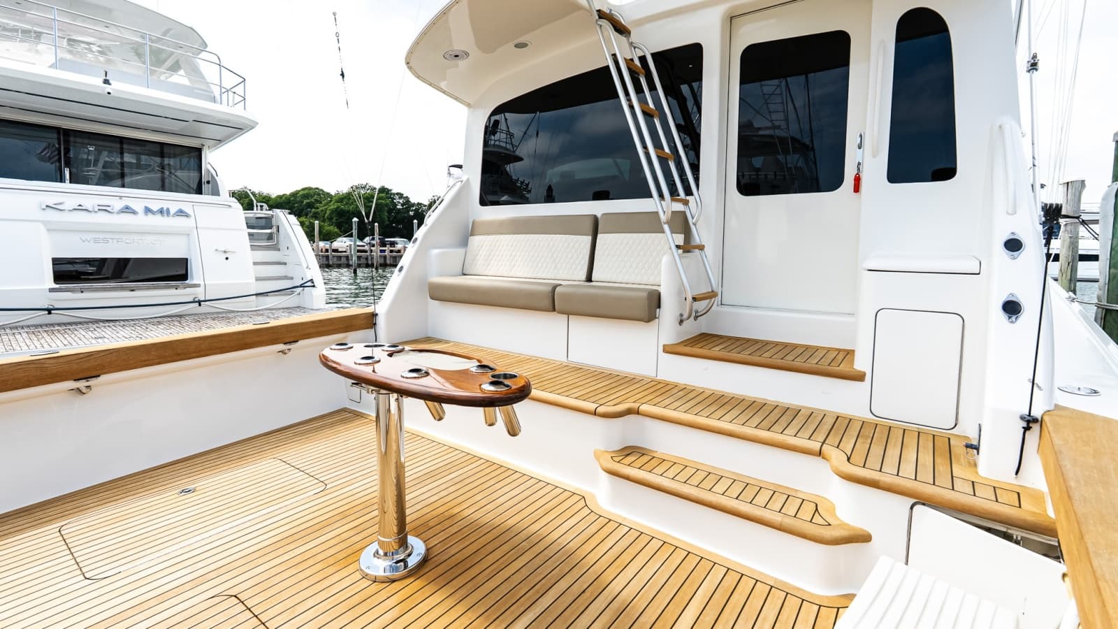 2007 Ocean Yachts 54 Super Sport - Photo 18