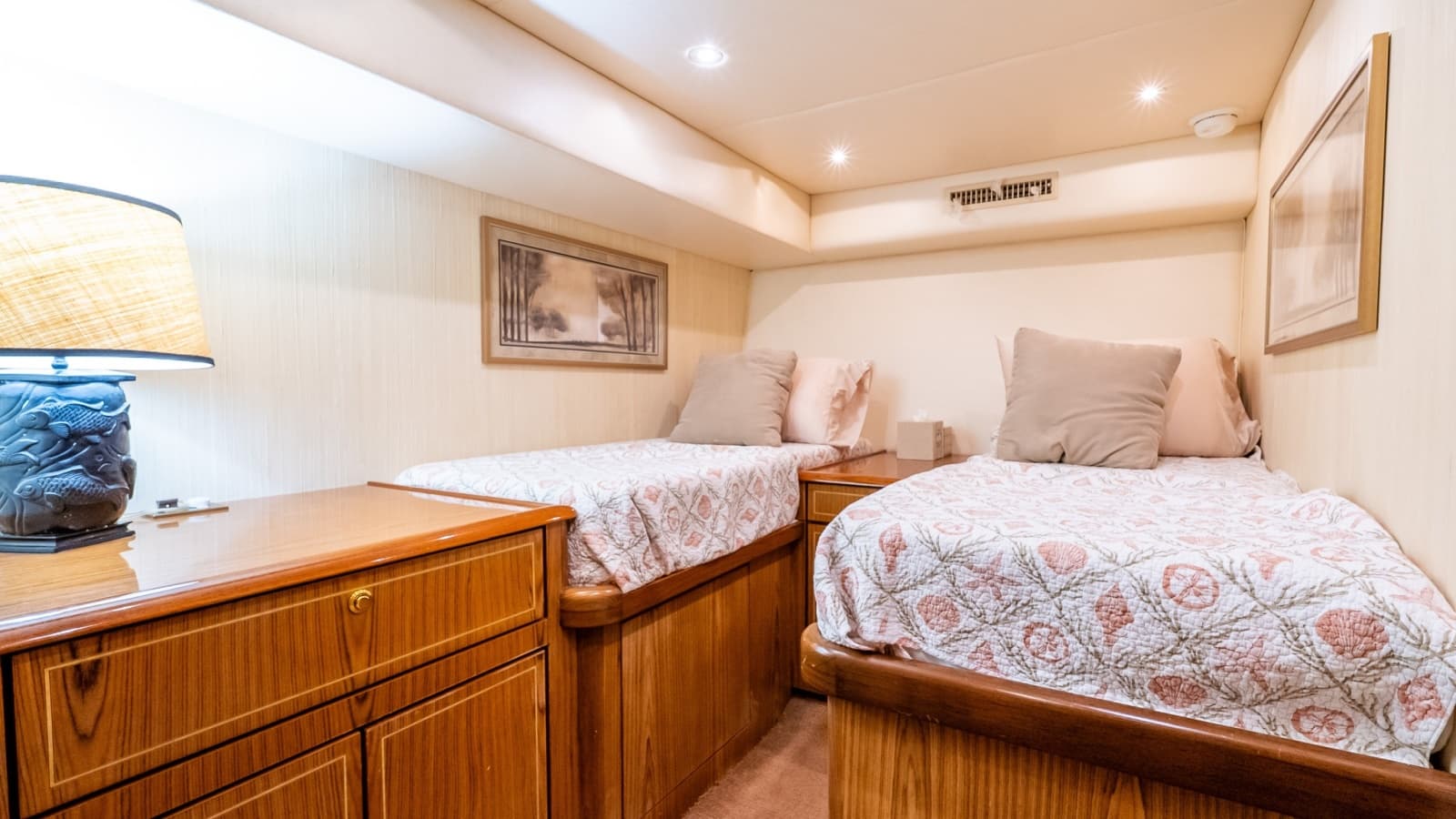 2007 Ocean Yachts 54 Super Sport - Photo 34