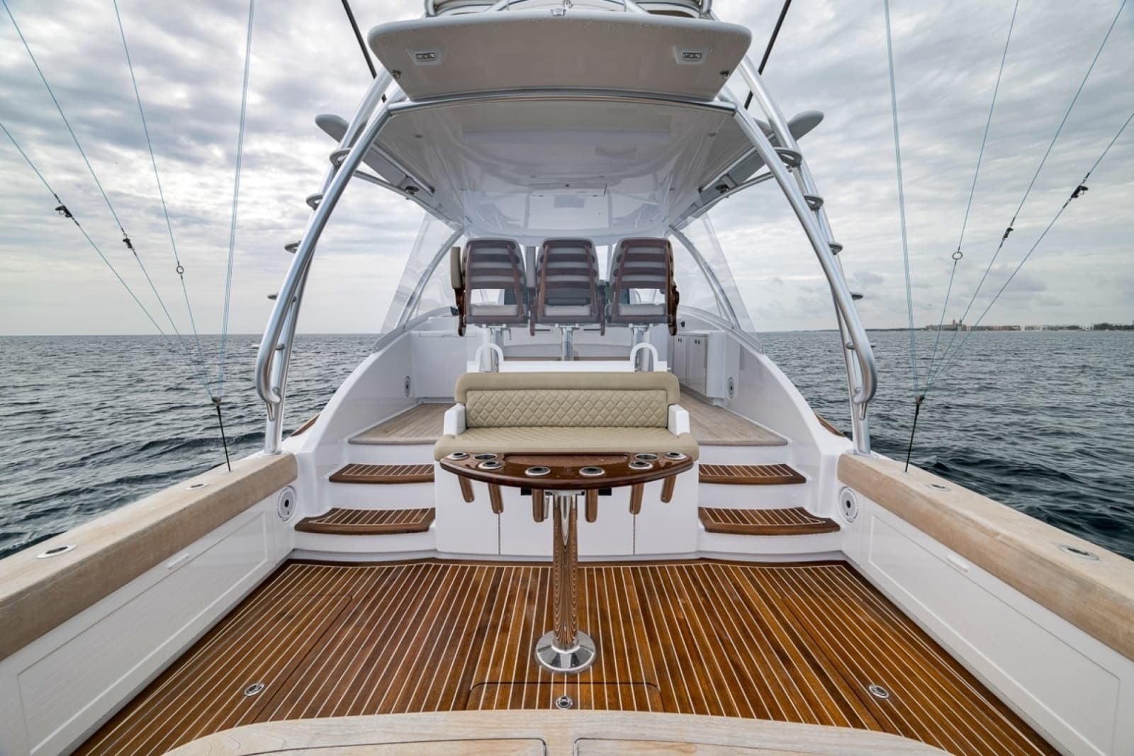 2024 Custom Carolina 40 Express - Photo 54
