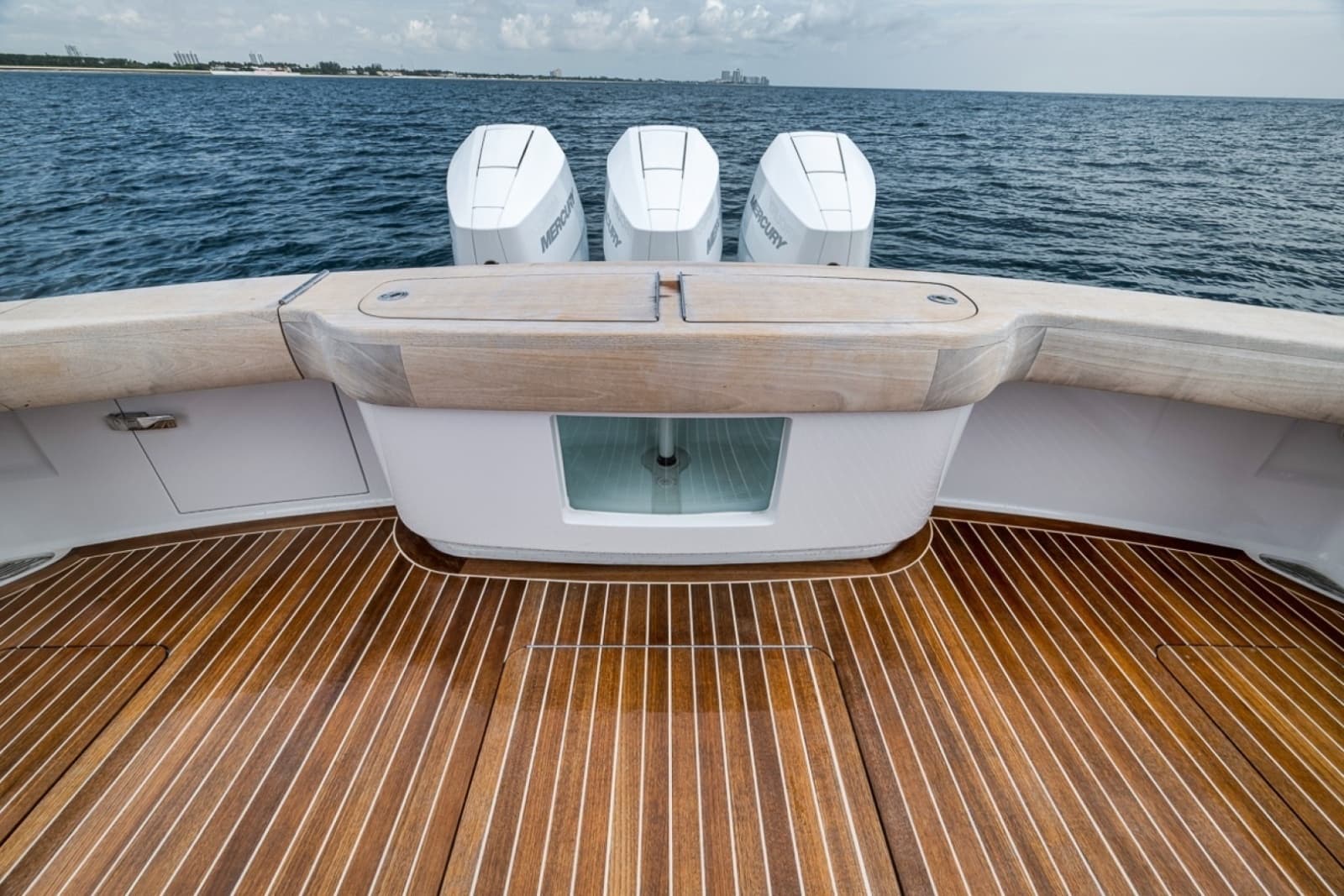 2024 Custom Carolina 40 Express - Photo 52
