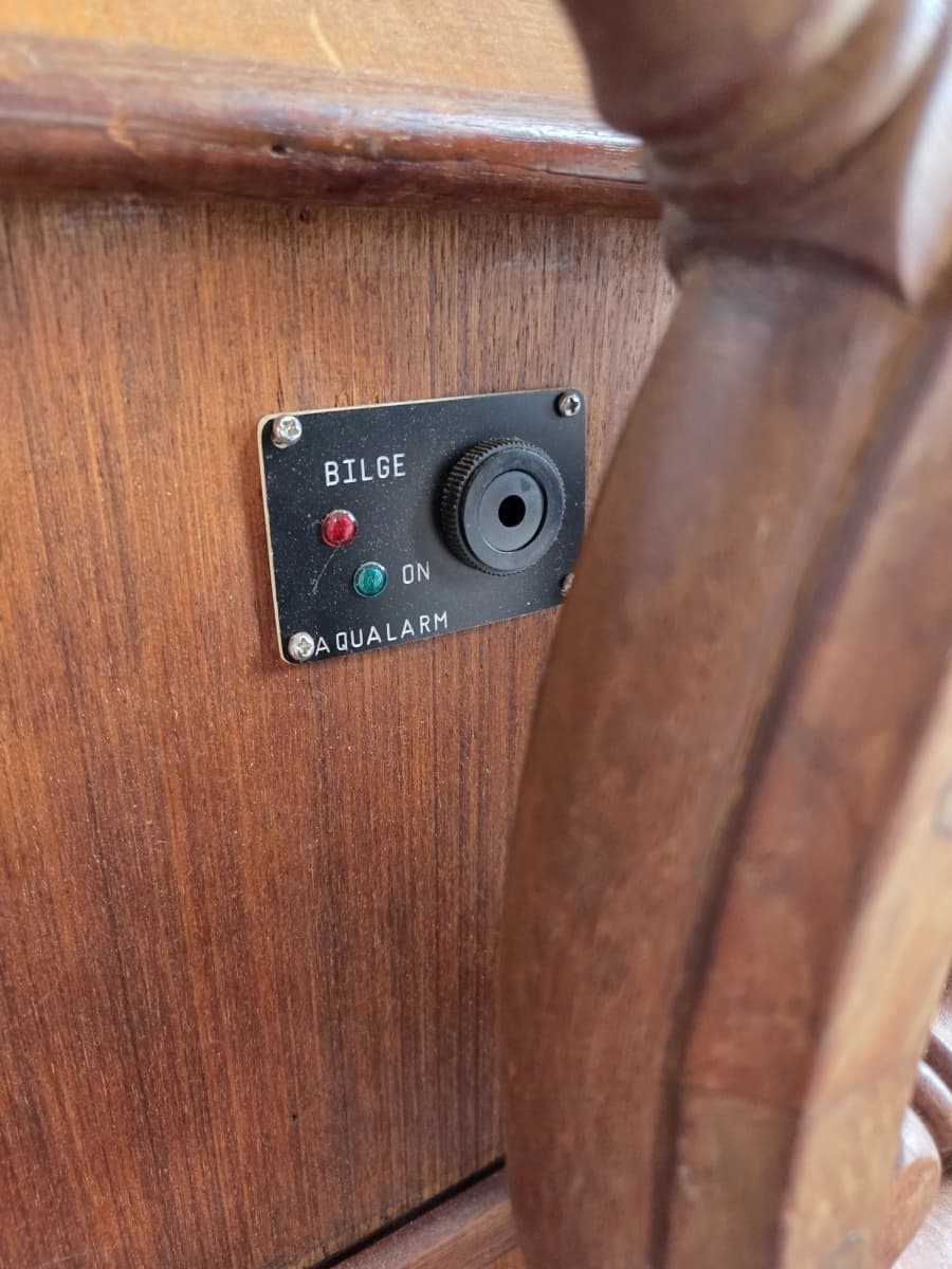 1982 C & L Sea Ranger Sundeck 39 - Photo 44