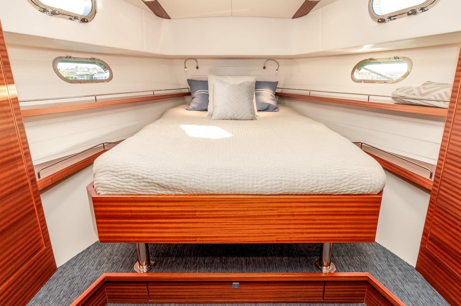 2021 Outback Yachts Outback 50 - Photo 15