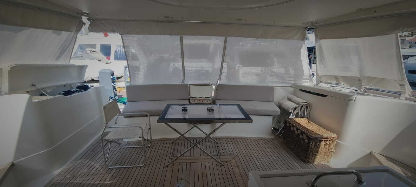 2001 Ferretti Yachts  - Photo 18