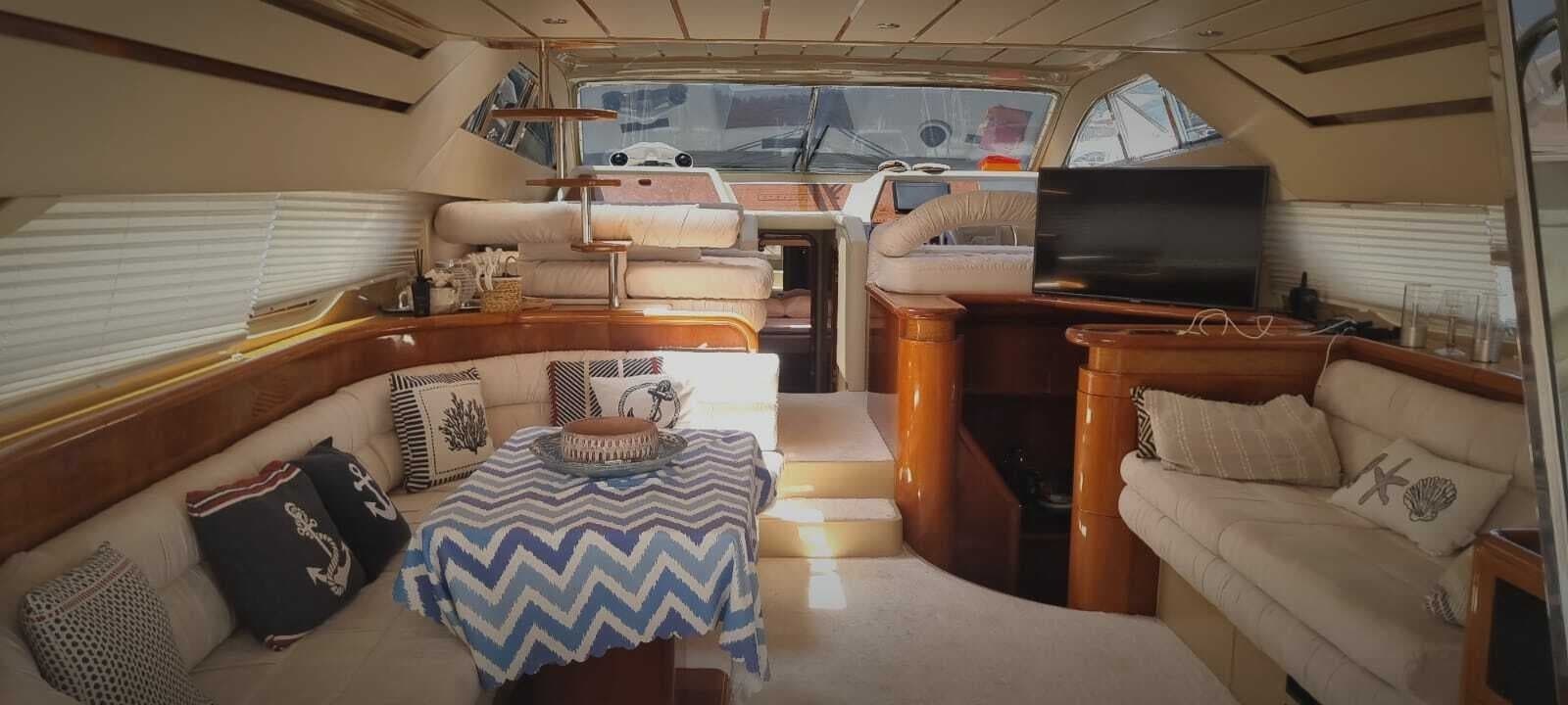 2001 Ferretti Yachts  - Photo 30