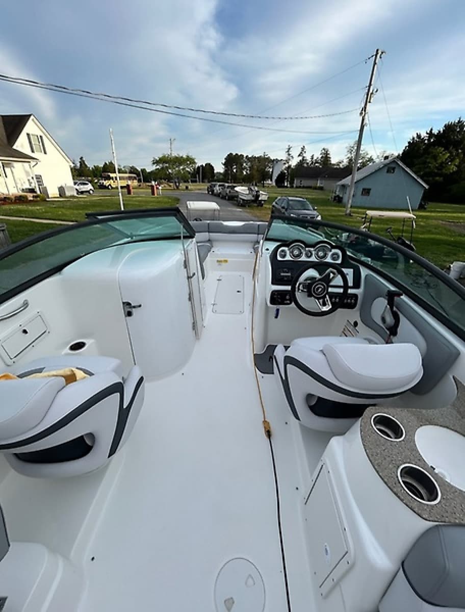 2021 NauticStar 240 - Photo 11