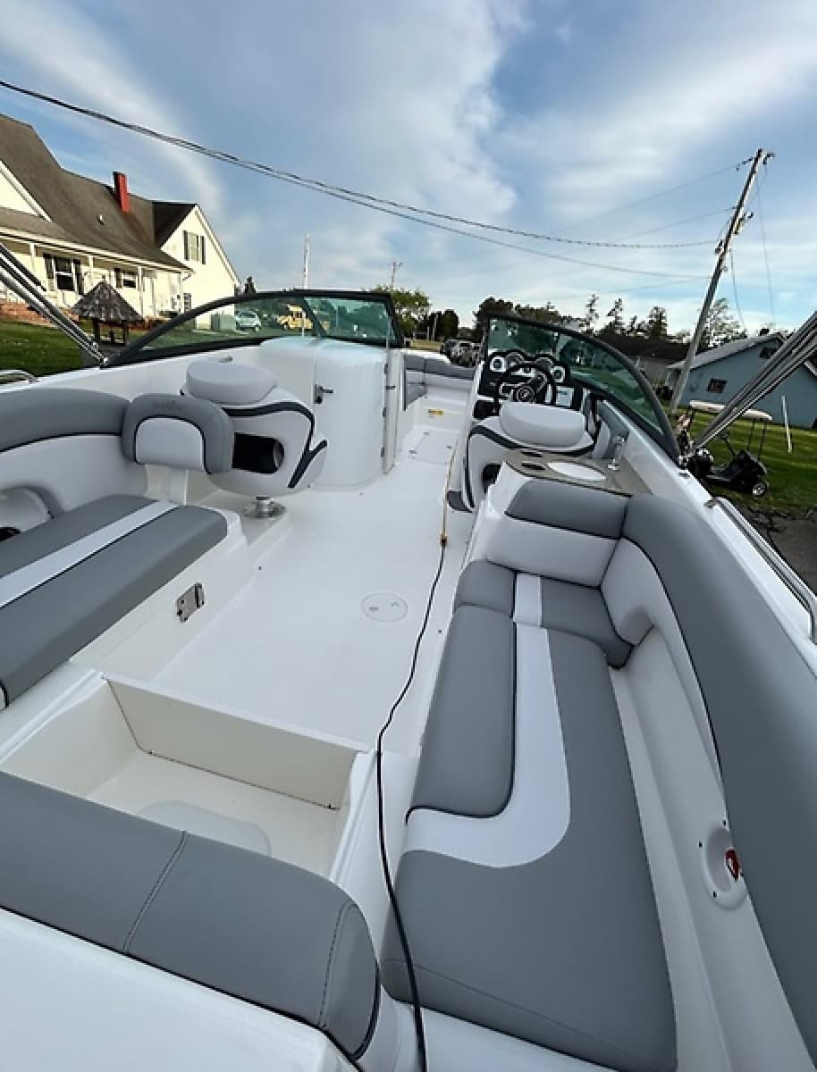 2021 NauticStar 240 - Photo 10