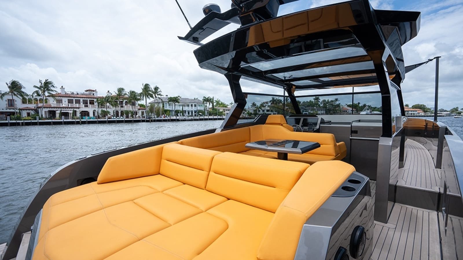 2023 Vanquish Yachts VQ45 - Photo 16
