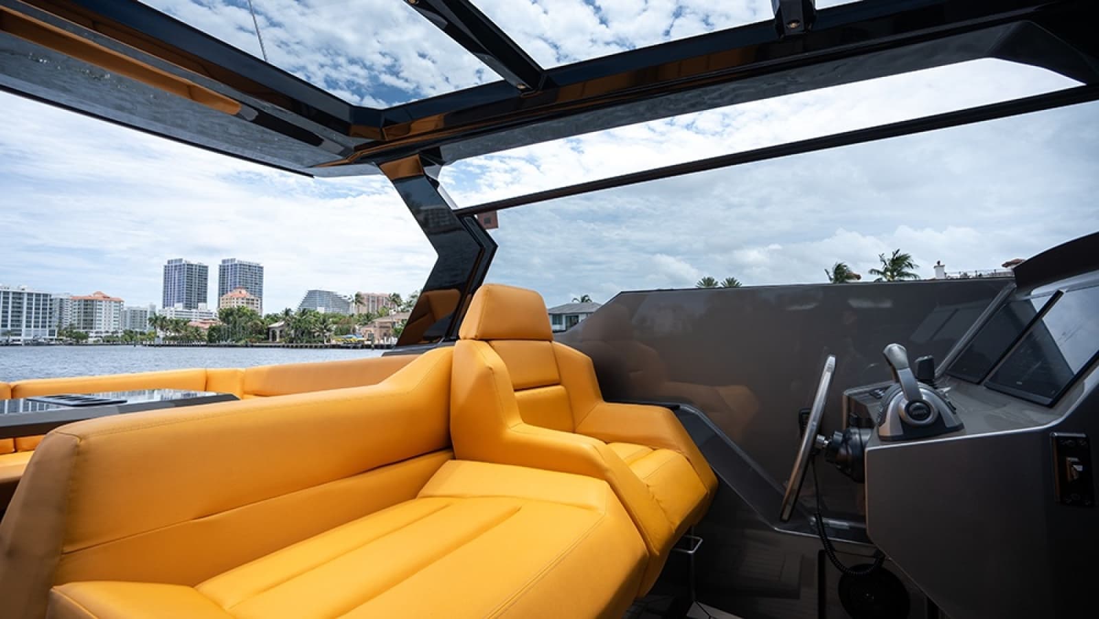 2023 Vanquish Yachts VQ45 - Photo 20