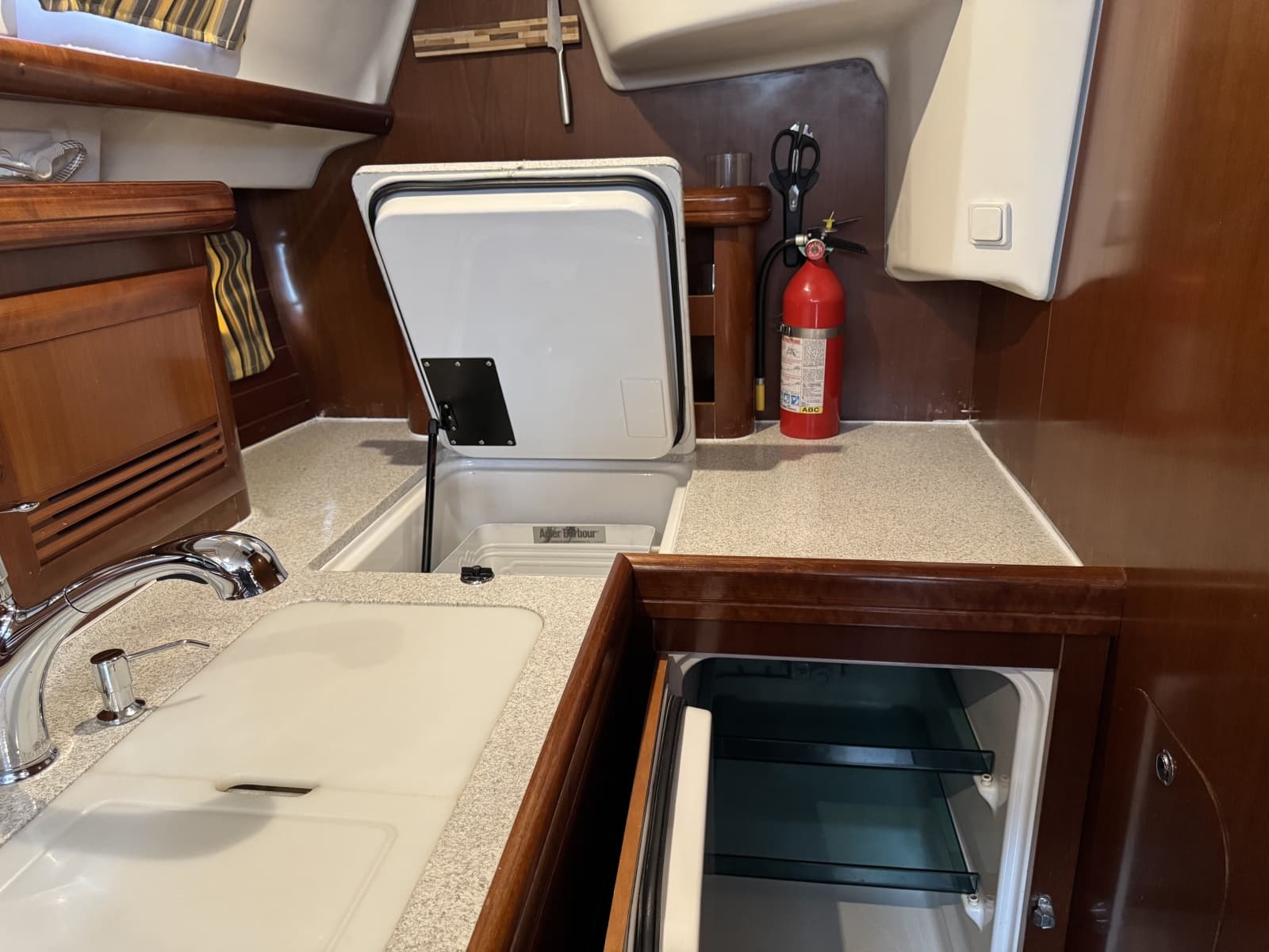 2004 Beneteau 423 - Photo 34
