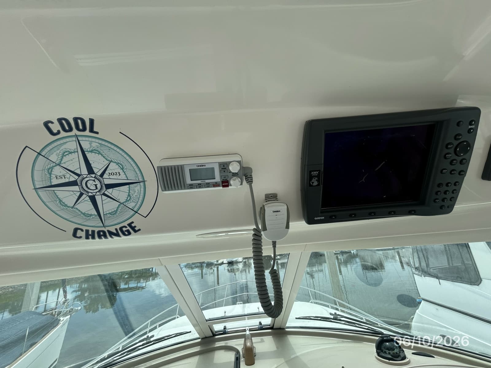 2004 Sea Ray 390 - Photo 23
