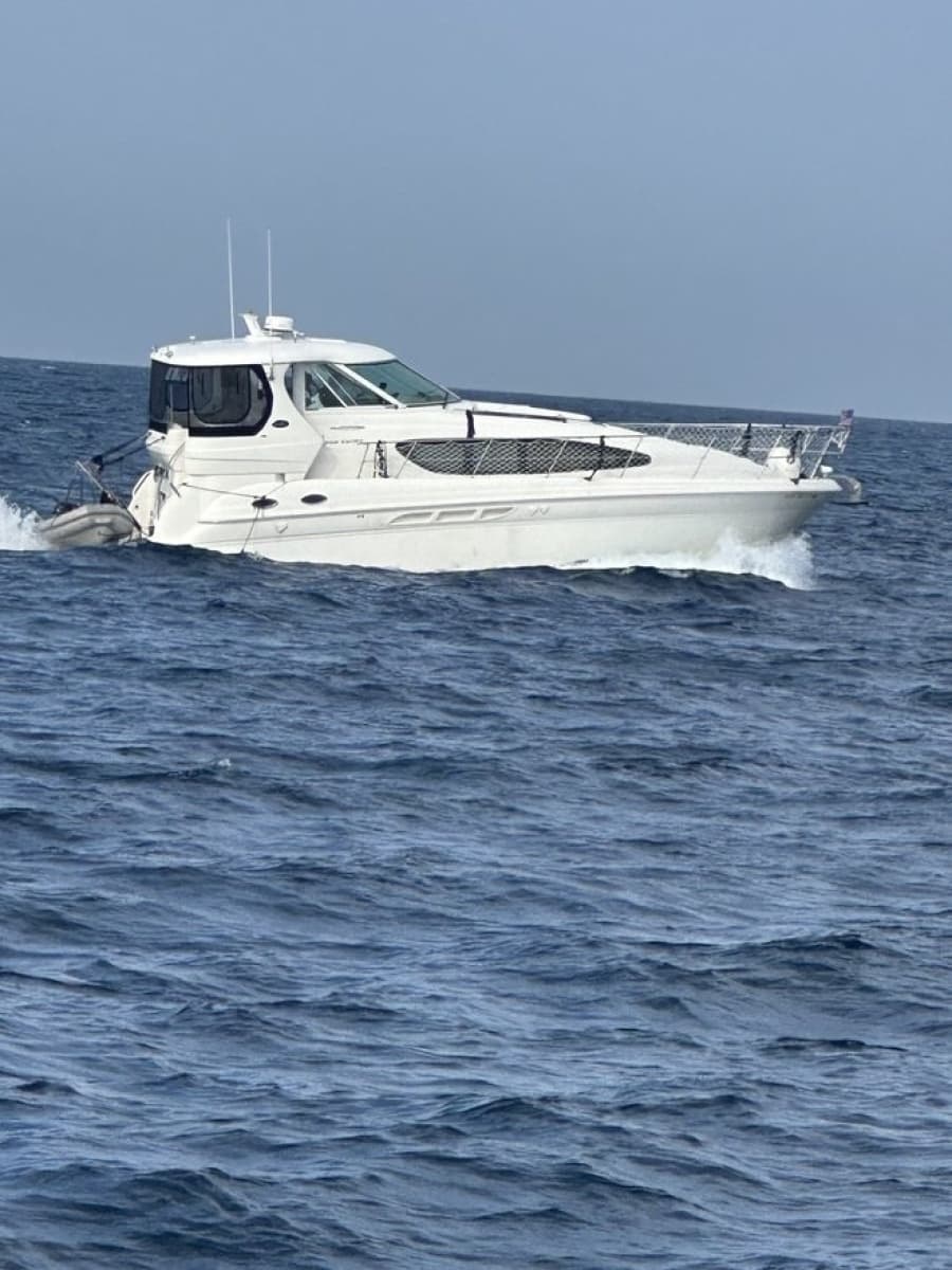 2004 Sea Ray 390 - Photo 7