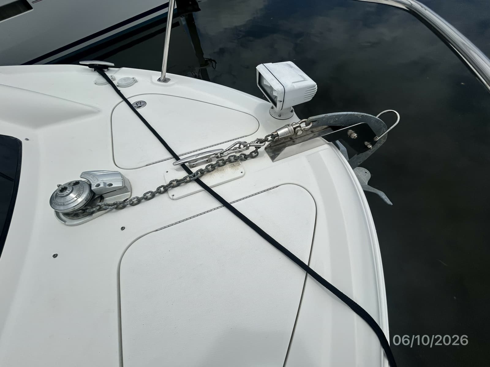 2004 Sea Ray 390 - Photo 11