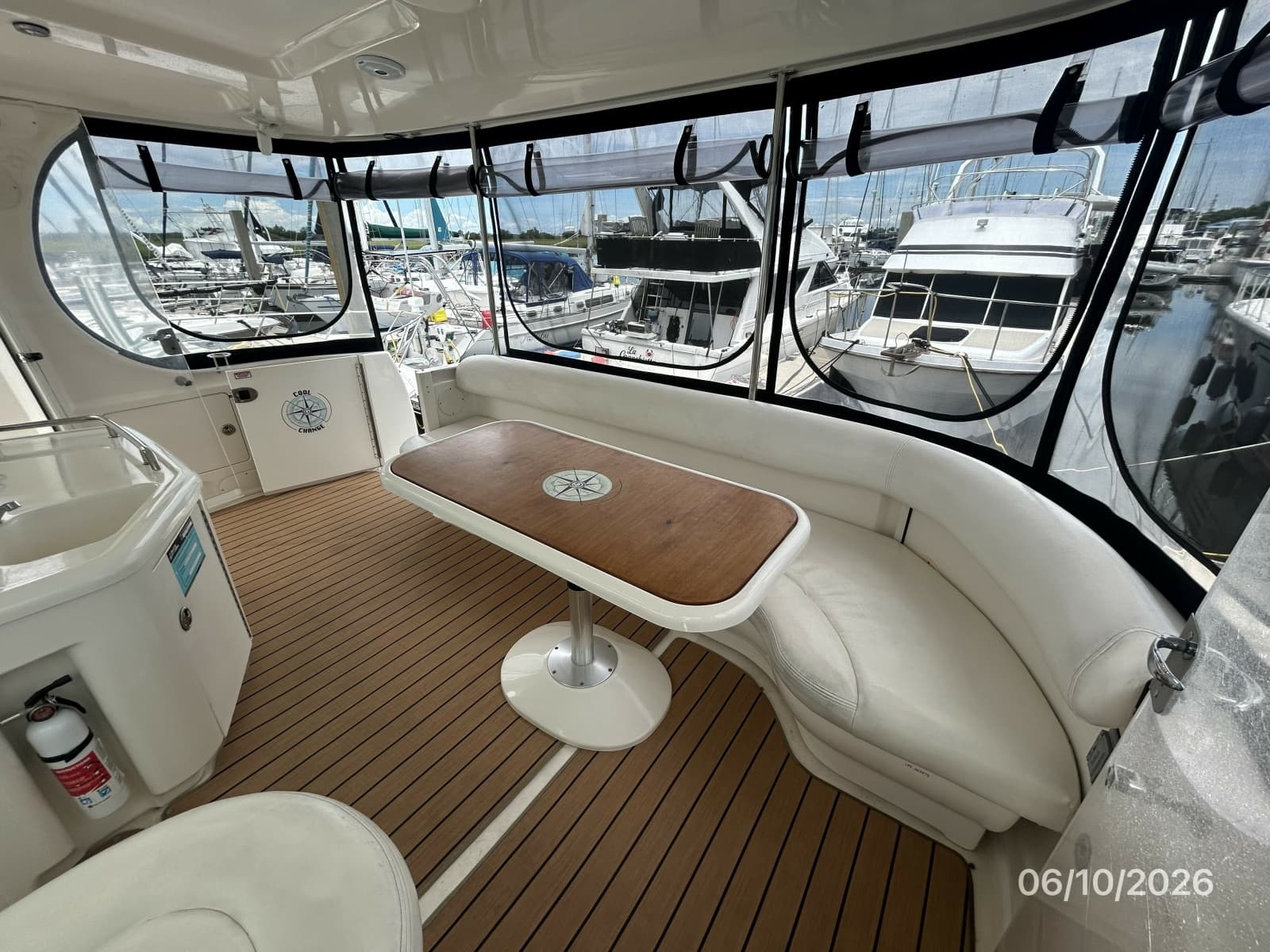 2004 Sea Ray 390 - Photo 25