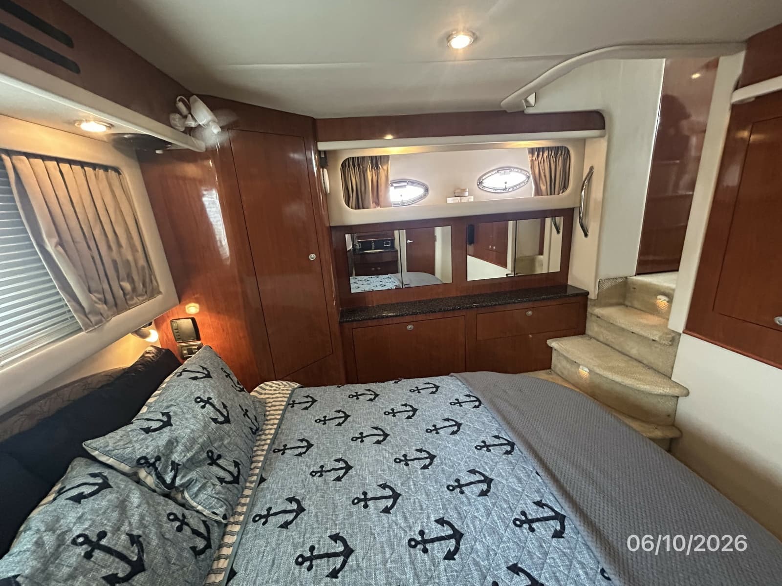 2004 Sea Ray 390 - Photo 50