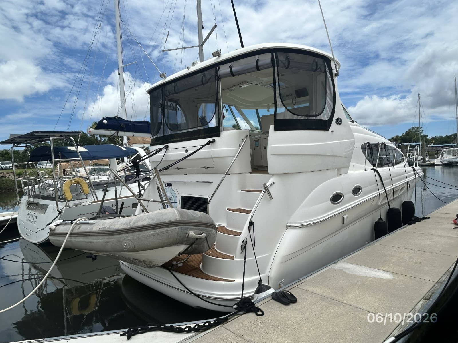 2004 Sea Ray 390 - Photo 5