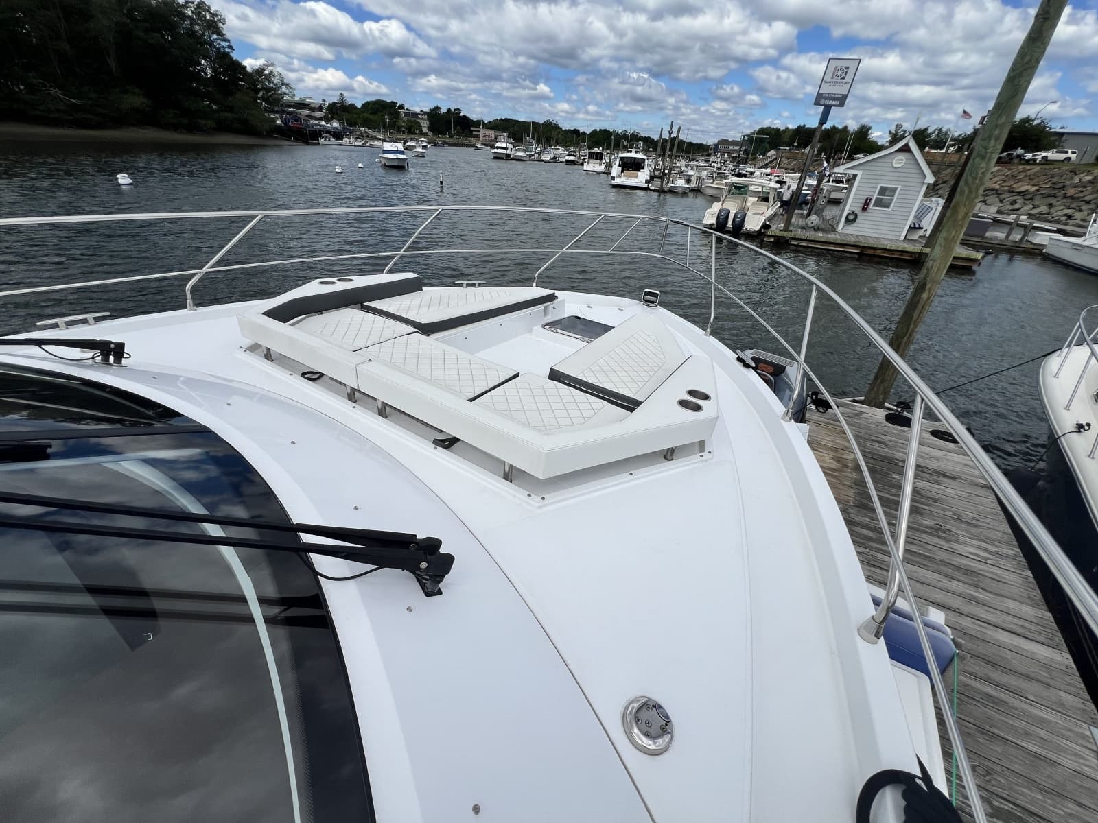 2021 Cruisers Yachts 50 Cantius - Photo 66